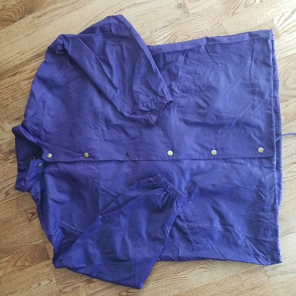 (L) R&R For All Seasons  Outdoor Hiking Camping Athleisure Comfortable Casual